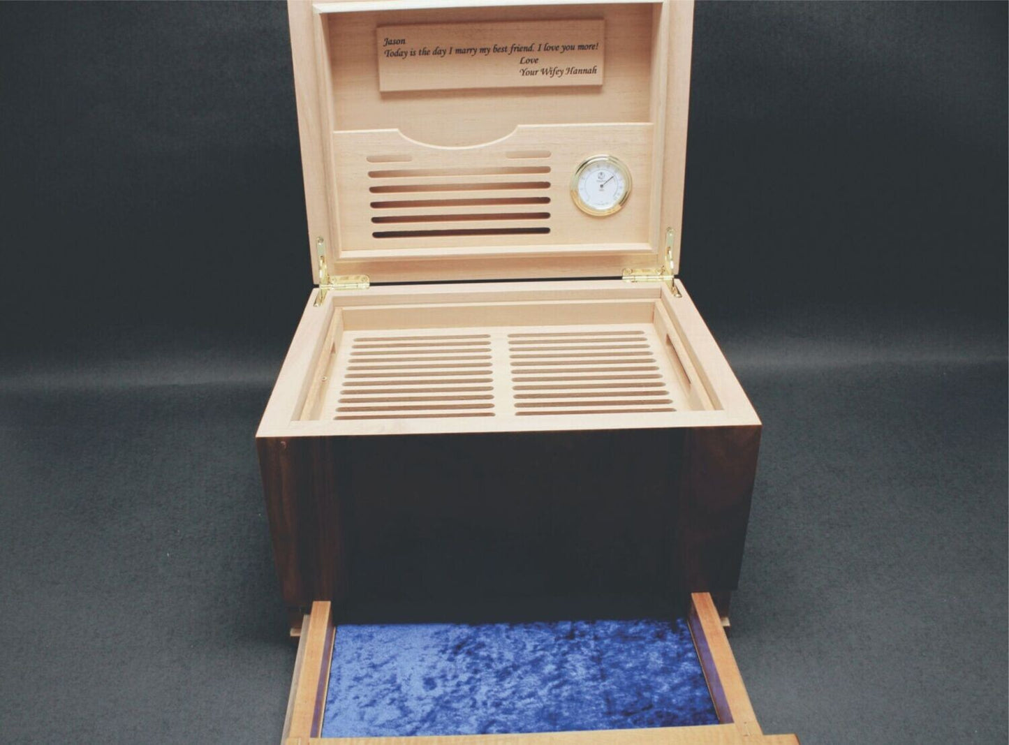 75-Count  Custom Humidor  Two-Toned Finish, and Drawer)  Made in the U.S.