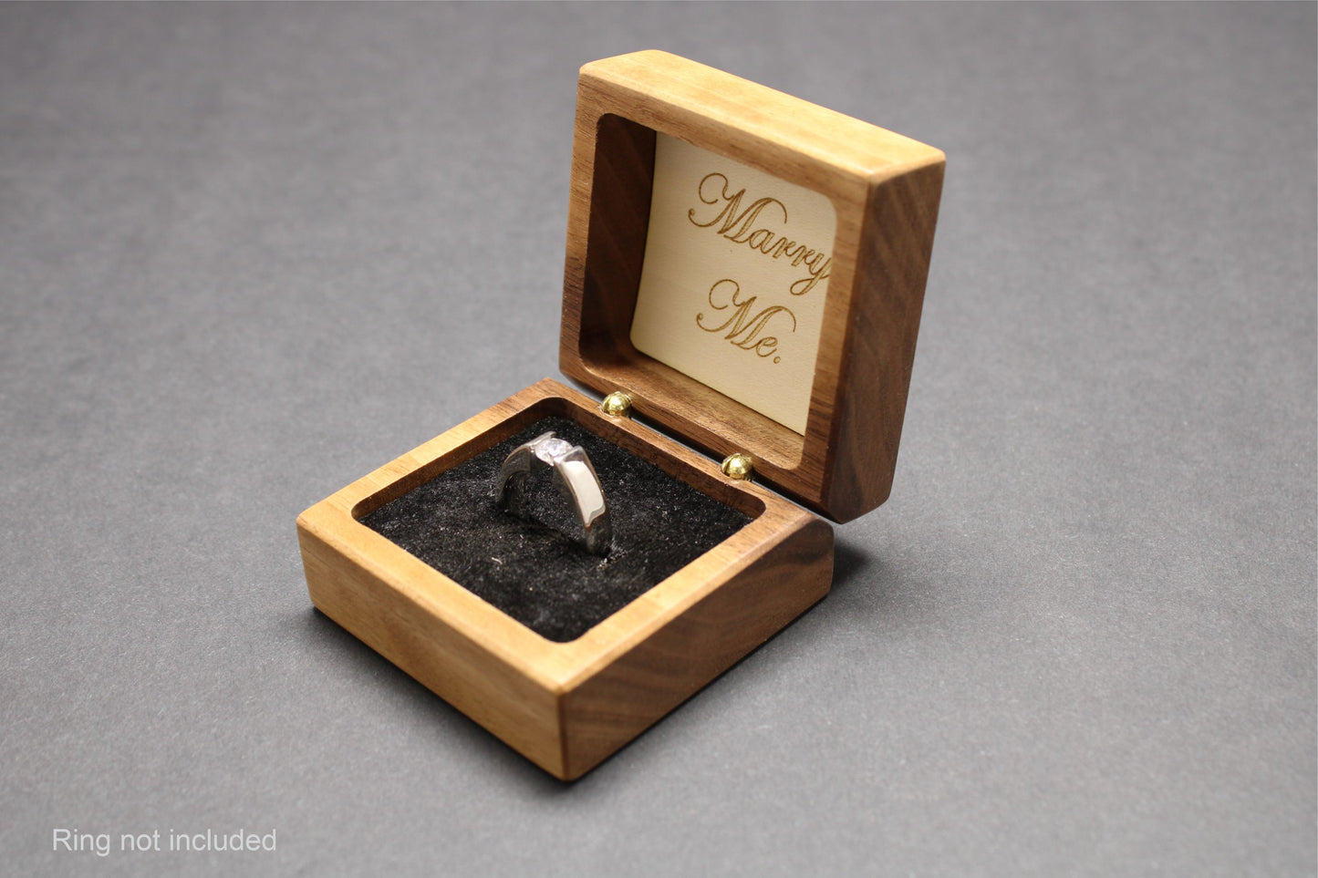 Handcrafted Walnut Ring Box  "Rabbit"  RB-30  Made in the U.S.